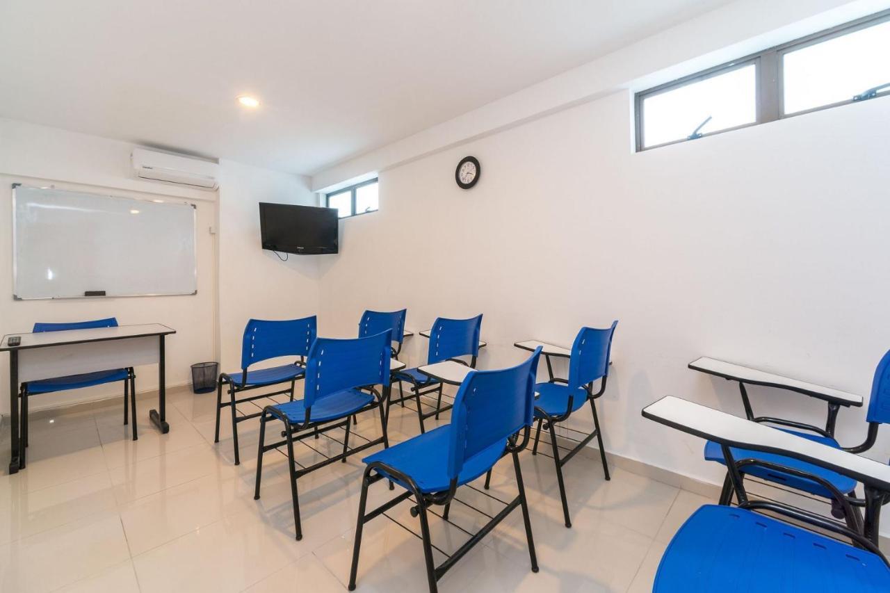 Apartamento Excelente Flat Em Setubal Boa Viagem Ate 3 Pessoas Cercado Por Restaurantes E Supermercados Pm805 Recife