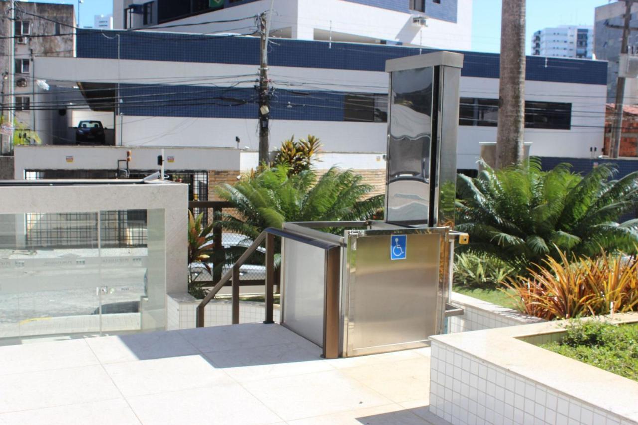 Excelente Flat Em Setubal Boa Viagem Ate 3 Pessoas Cercado Por Restaurantes E Supermercados Pm805 Recife